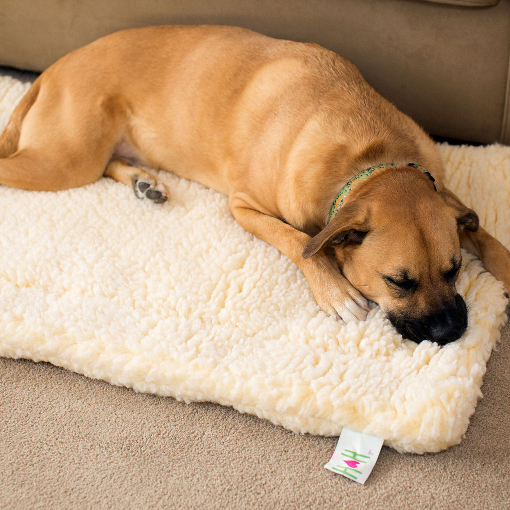 Fleece crate mat