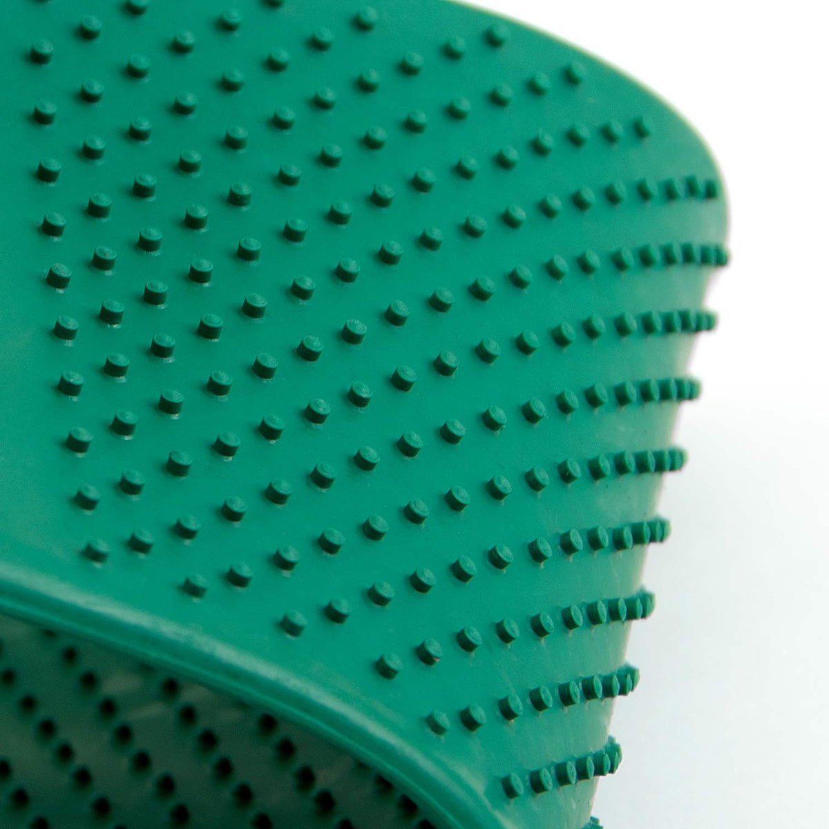Grooming glove